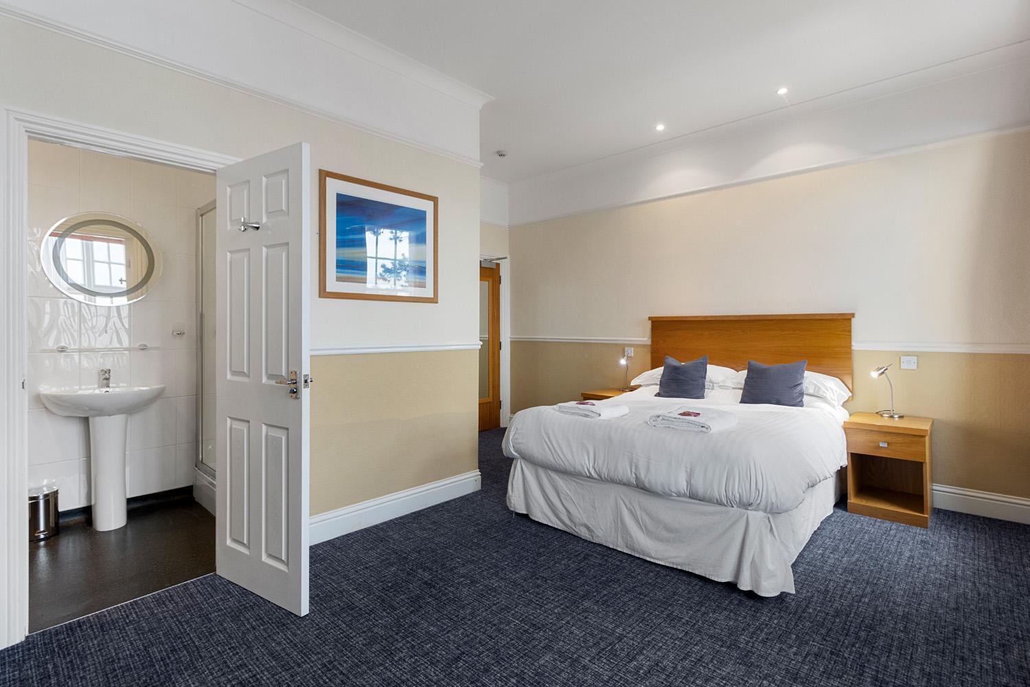 Babbacombe Royal Hotel And Carvery Торки Екстериор снимка